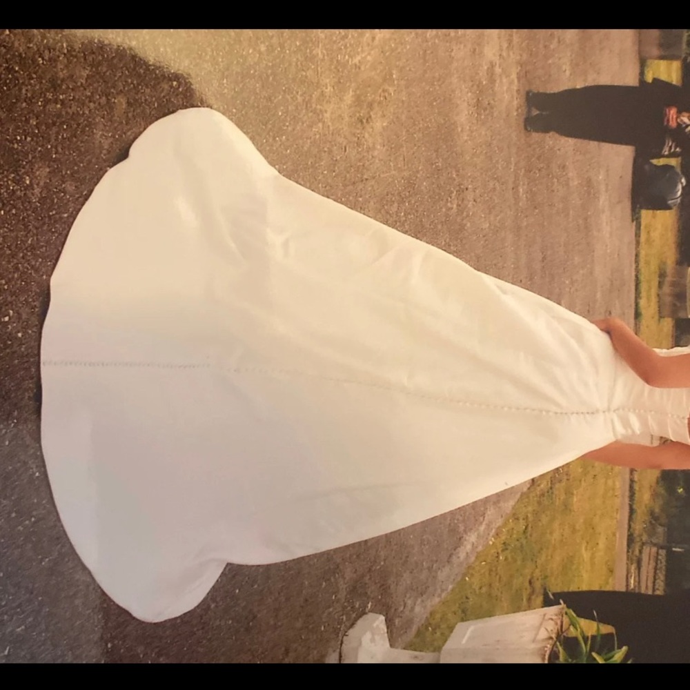 Wedding dress